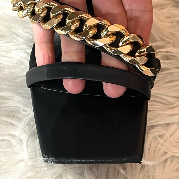 ZARA Heeled Black Leather Sandals Chunky Gold Chain Detail - Picture 7 of 15